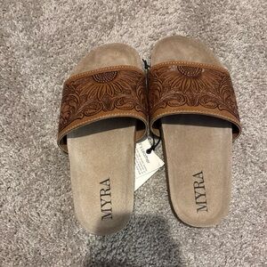 Myra Bag Brown Sandals